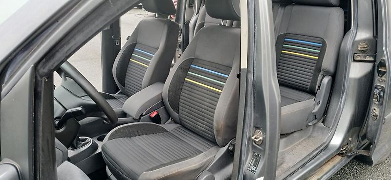 Volkswagen Caddy maxi 4x4 servisní historie     - fotka 19 z 46