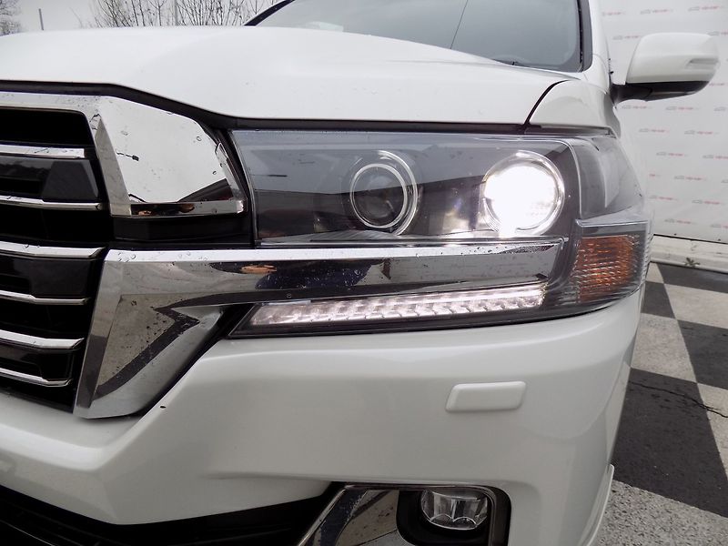 Toyota Land Cruiser (2020) 200/4.5/V8/Executive Lounge/ - fotka 43 z 45