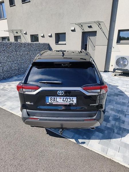 Toyota RAV4 (2021) 2.5 Hybrid   - fotka 7 z 17