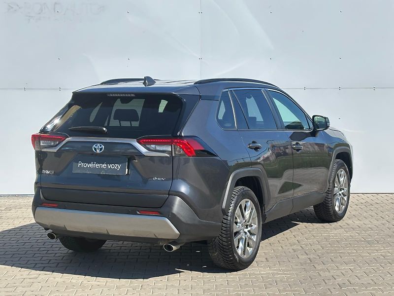 Toyota RAV4 2.5 HSD e-CVT AWD Executive - fotka 2 z 29