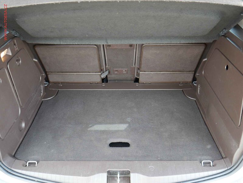 Opel Meriva (2010) 1.4i, 1.maj,ČR, AC, temp - fotka 7 z 18