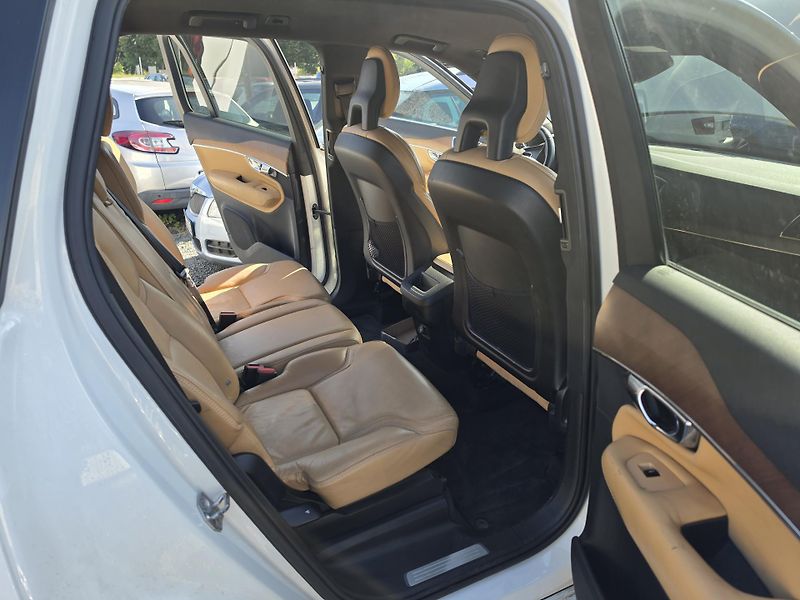 Volvo XC90 2.0D 7 míst TZ  - fotka 11 z 20