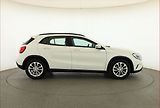 Mercedes-Benz GLA (2016) 200 CDI 4MATIC, 4X4 - náhled 6
