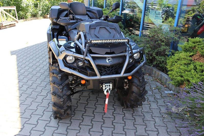 Can-Am Outlander 1000R XMR (2020) 2020 - fotka 2 z 13