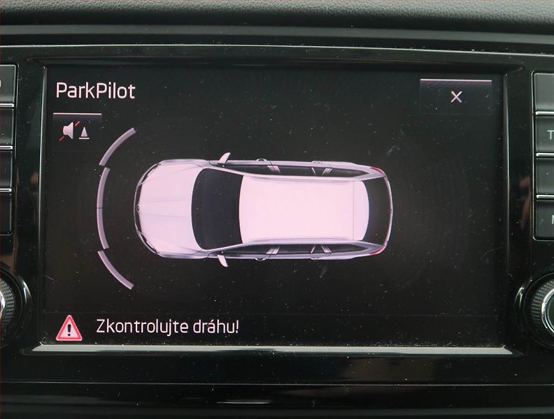 Škoda Octavia (2013) Ambition Plus 2.0 TDI, Automat - fotka 19 z 20