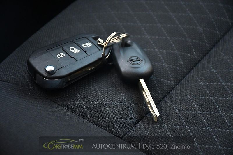 Opel Zafira L2 LIFE 2.0CDTi  - fotka 37 z 51