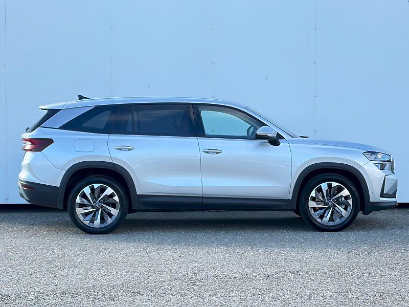 Škoda Kodiaq (2025) DSG 1.5 TSI / iV 150kW / EXCLU - fotka 8 z 35