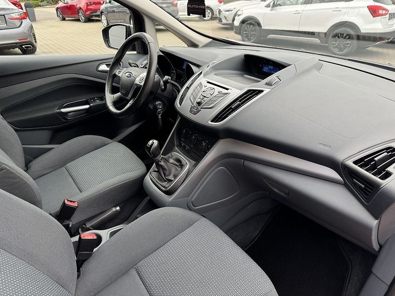 Ford C-MAX (2012) 1.6i Ti-VCT Klima Winter Paket - fotka 15 z 47