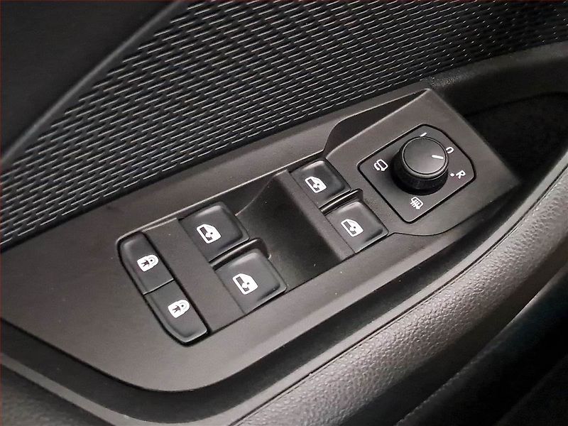 Škoda Octavia (2024) First Ed. Ultimate 2.0 TDI - fotka 18 z 19