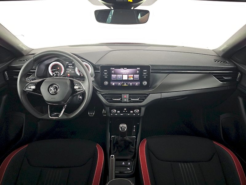 Škoda Scala (2022) 1.5TSi 110kW MONTE CARLO - fotka 8 z 29