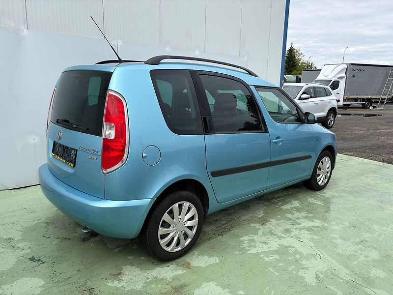 Škoda Roomster 1.4, 63kW, Klima, Výhřevy - fotka 2 z 15