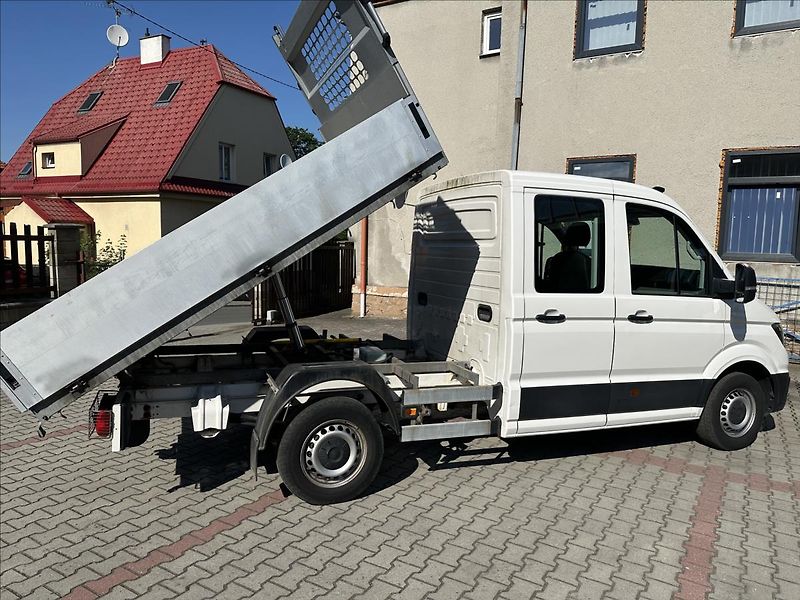 Volkswagen Crafter 2,0 TDI 6.MÍST SKLÁPĚČ - fotka 4 z 24