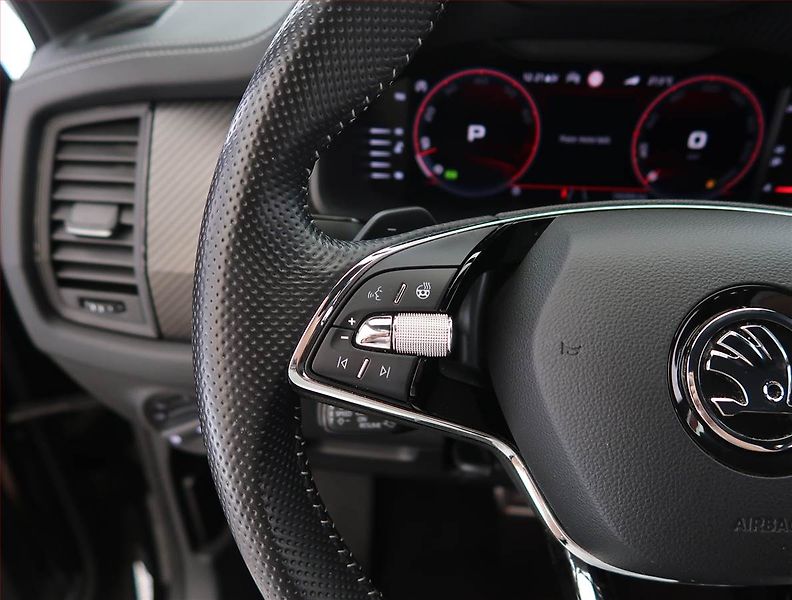 Škoda Kodiaq (2022) Sportline 1.5 TSI, digi klima - fotka 22 z 27