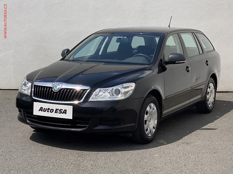 Škoda Octavia (2012) 1.2 TSi, Active, tempo, TZ - fotka 3 z 16
