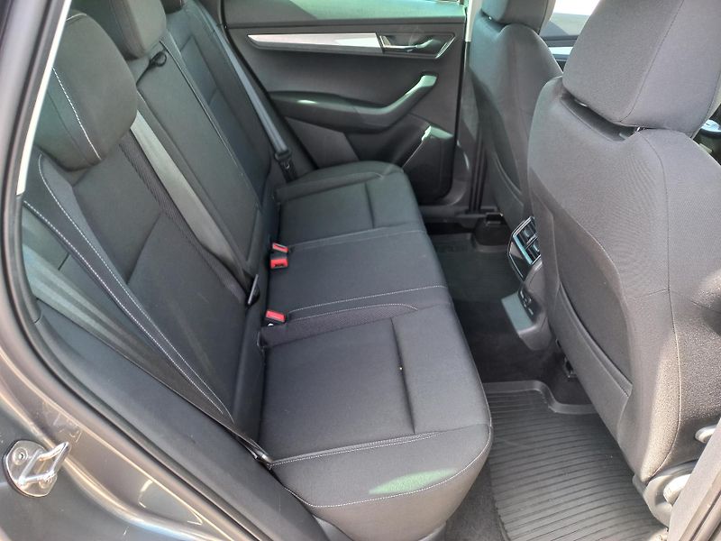 Škoda Karoq (2024) 2.0TDi 85kW DSG ČR DPH Fresh - fotka 14 z 21