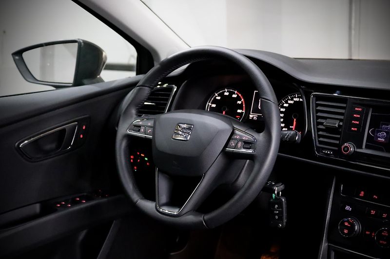 Seat Leon ST 1.4 TSI 90 kW - fotka 17 z 31