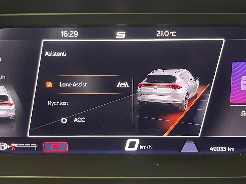 Cupra Formentor 2.0 TSi 140kW DSG 4x4 ČR 1.maj - fotka 56 z 87
