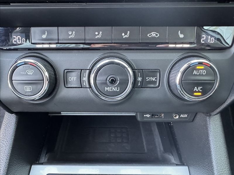 Škoda Octavia 2,0 TDI STYLE 2.maj. původ ČR - fotka 35 z 50