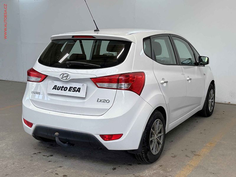 Hyundai ix20 (2013) 1.4 VVTi, 1.maj,ČR, AC, TZ - fotka 4 z 14