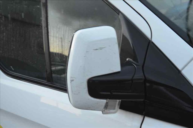Ford Transit (2022) CUSTOM 2,0 D - fotka 7 z 16