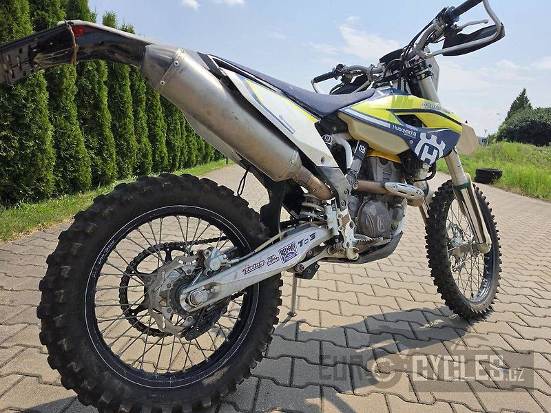 Husqvarna FE 350 (2016) - fotka 5 z 12