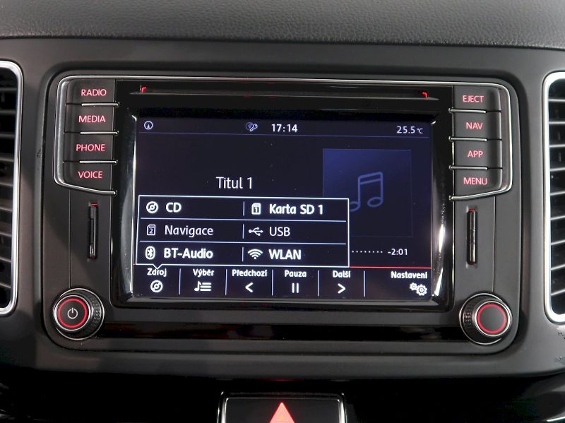 Volkswagen Sharan (2019) HIGHLINE 2.0TDI 4x4 DSG 7MÍST - fotka 27 z 45