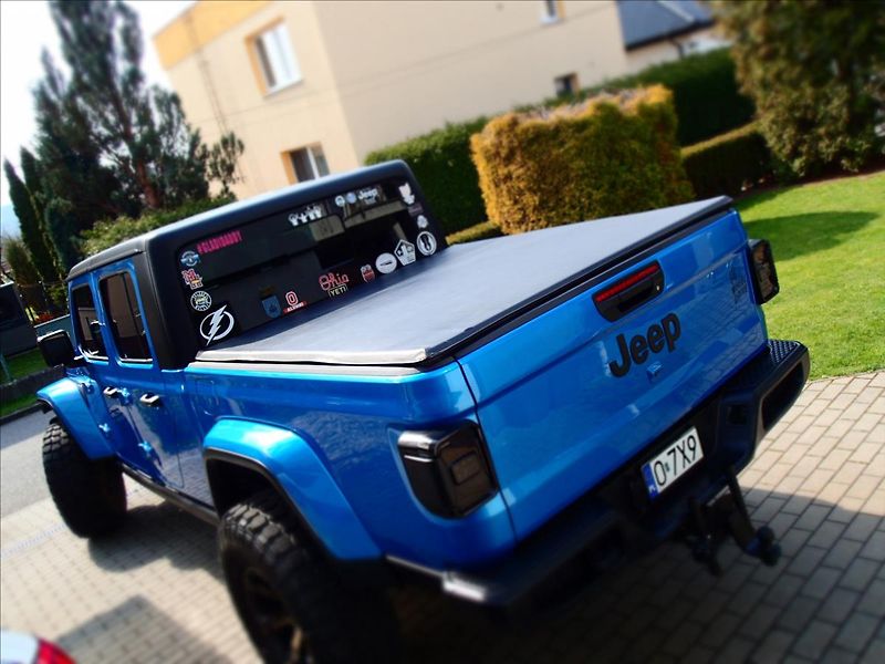 Jeep Gladiator 3,6 V6 - fotka 7 z 63