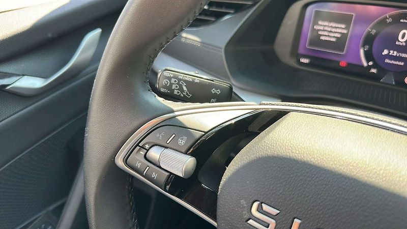 Škoda Octavia Combi Selection 1,5TSI 85kW MT - fotka 10 z 28