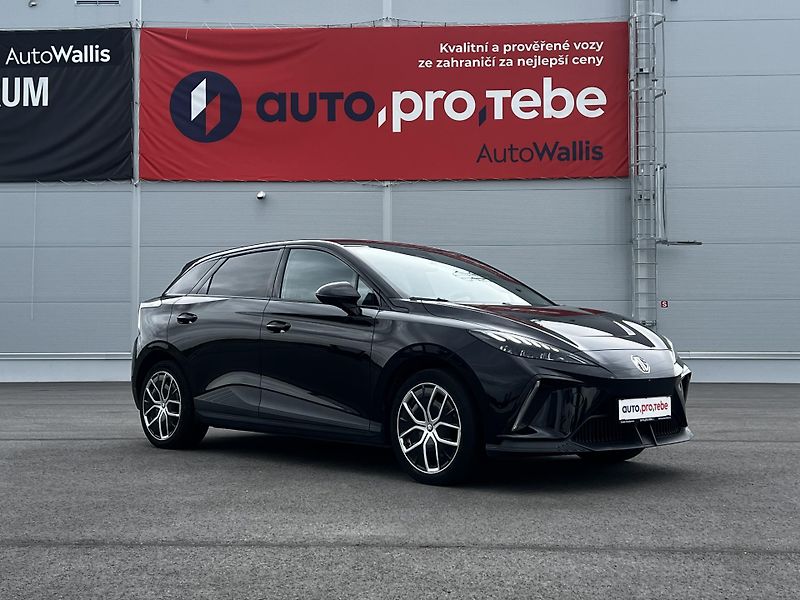 MG MG4 150kW 64kWh LUXURY 1.Maj DPH - fotka 2 z 23