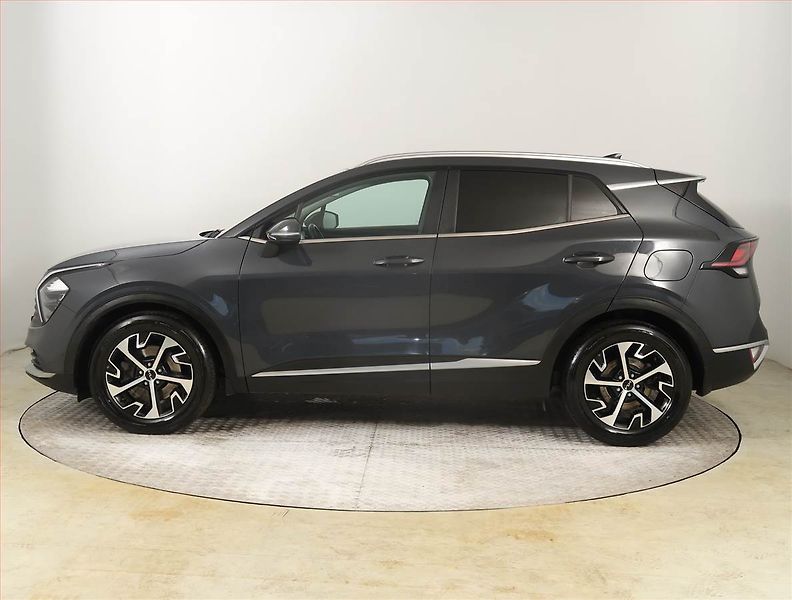 Kia Sportage (2022) 1.6 T-GDI - fotka 3 z 23
