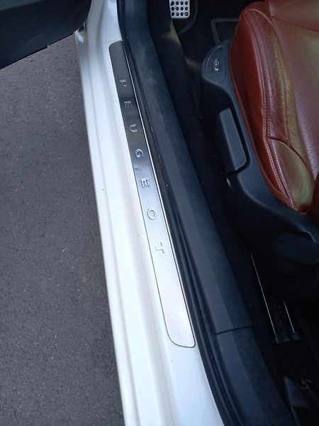 Peugeot 308 (2009) 1.6 KABRIO 103 kw AUTOMAT - fotka 23 z 24