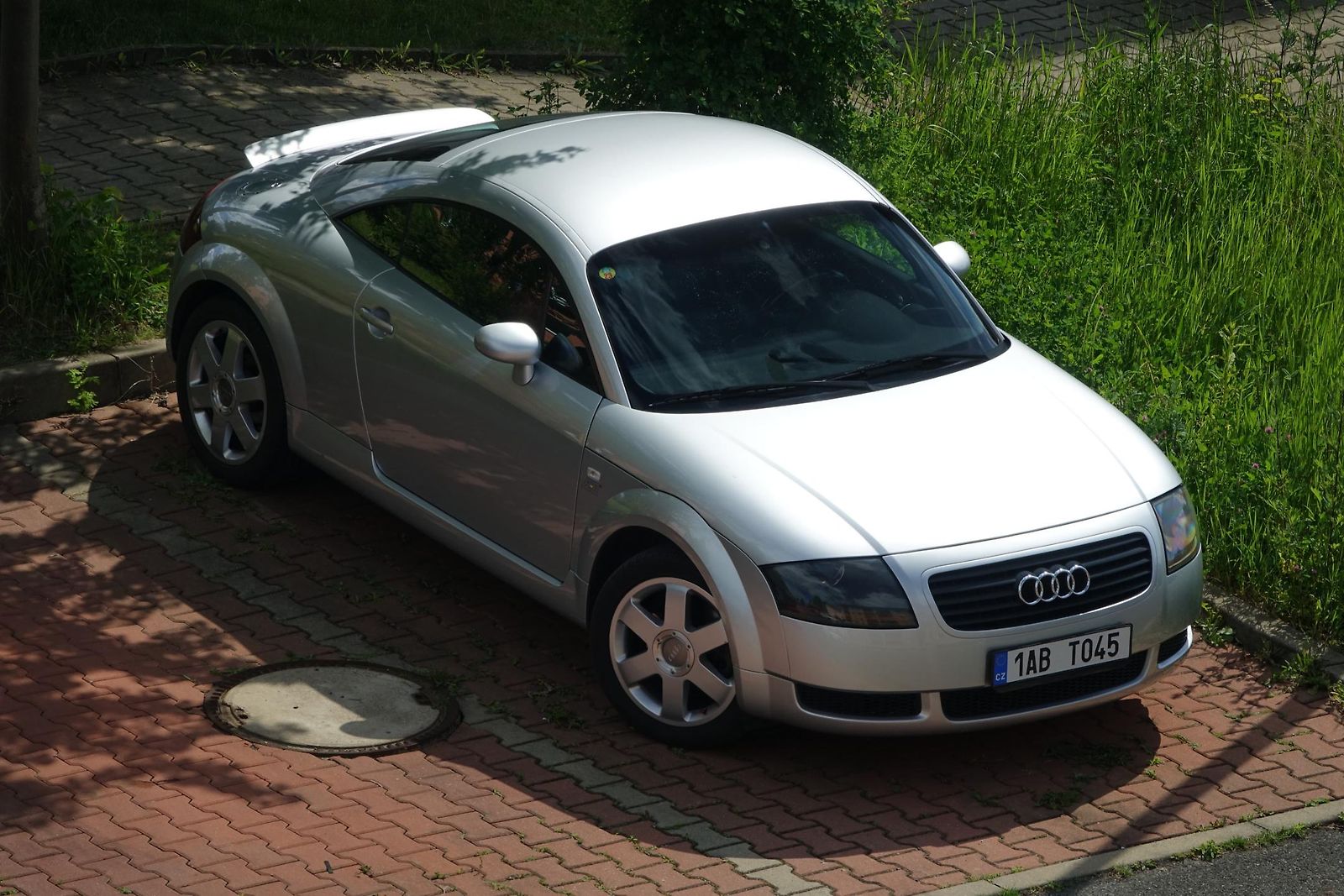 Audi TT 1.8T 5V TOP stav 1A bez koroze