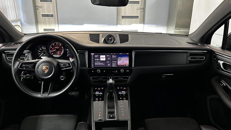 Porsche Macan GTS / TOP STAV / ZÁRUKA - fotka 27 z 48