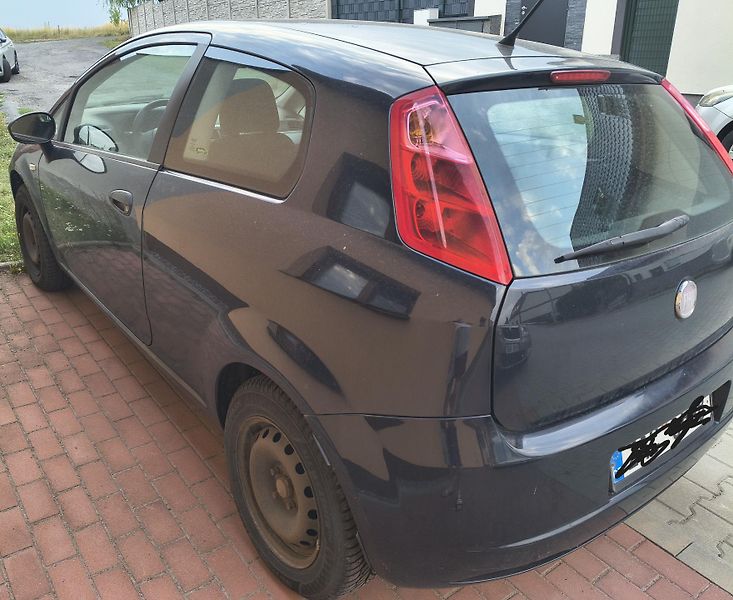Fiat Punto (2009) - fotka 5 z 9