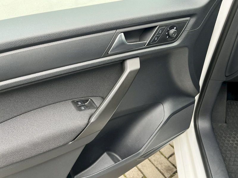 Volkswagen Caddy (2020) 2,0TDI 110KW COMFORTLINE - fotka 15 z 22