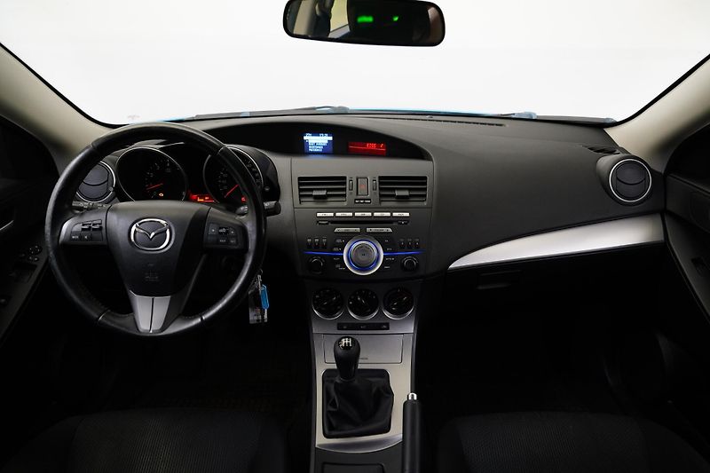 Mazda 3 - fotka 5 z 21