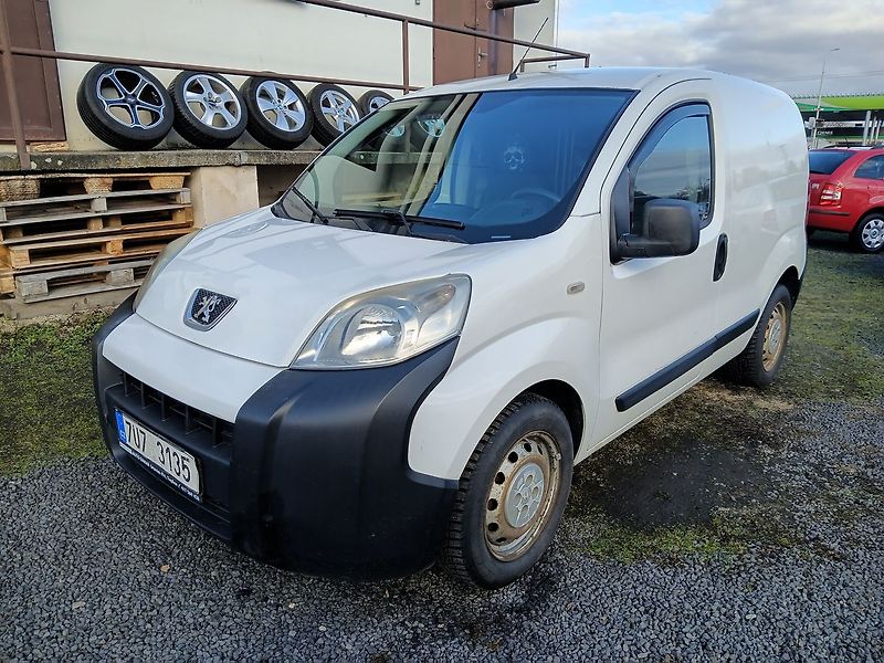 Peugeot Bipper 1.4i - fotka 1 z 17