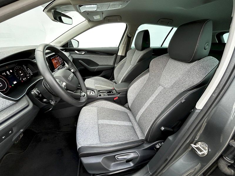 Škoda Octavia (2025) Combi 2.0 TDI 110kW DSG Top Se - fotka 24 z 35