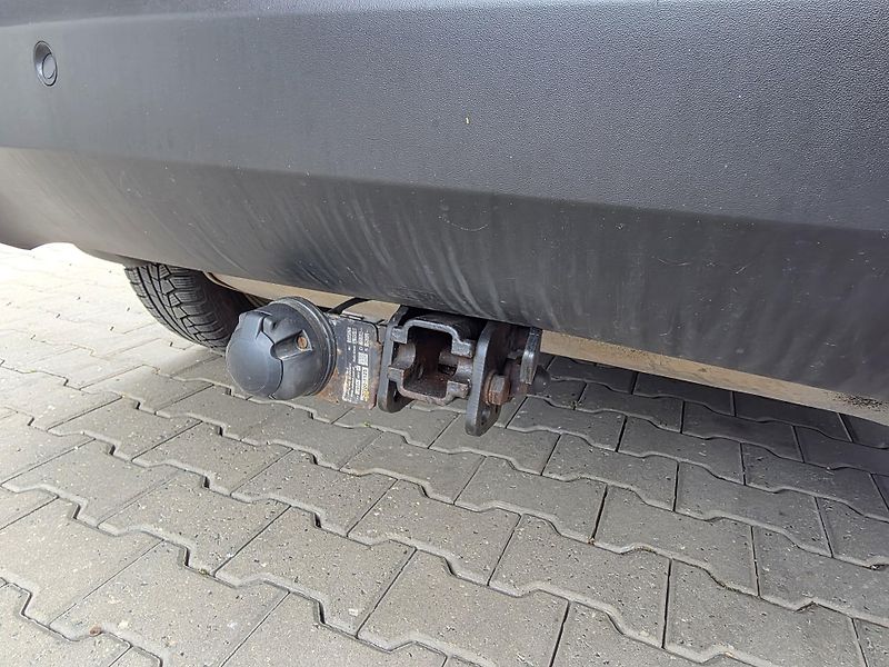 Hyundai ix35 (2012) 2.0-4x4-AUTOMAT-TEMPOMAT - fotka 12 z 18