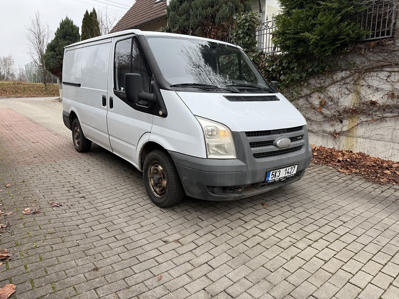 Ford Transit (2009) Transit 2,2 TDCi L1H1 tažný - fotografie inzerátu