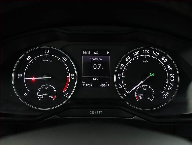 Škoda Superb (2016) Style 2.0 TDI, 4X4, Automat - fotka 9 z 17
