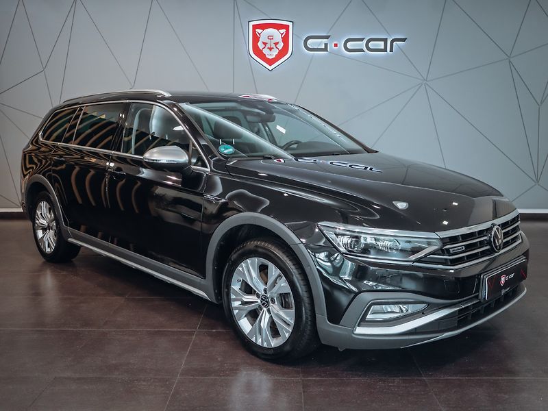Volkswagen Passat Variant 2.0 TDI Alltrack 4MOTION DSG - fotka 2 z 28