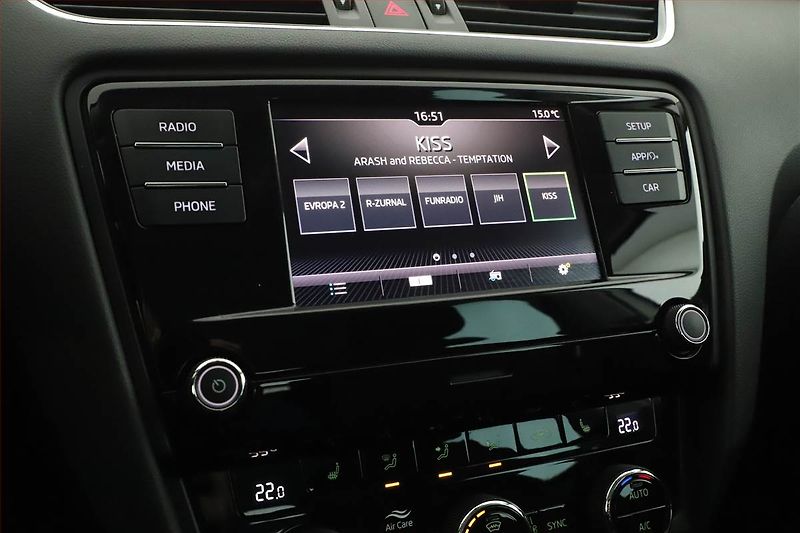Škoda Octavia (2019) Ambition 1.6 TDI, ČR,1.maj - fotka 14 z 18