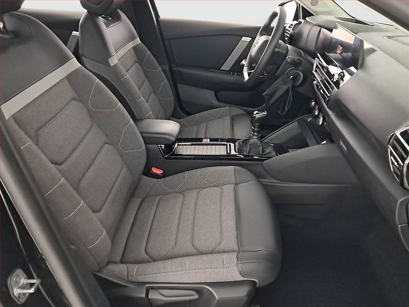 Citroën C4 (2022) 1.2 PureTech, ČR,1.maj - fotka 9 z 19