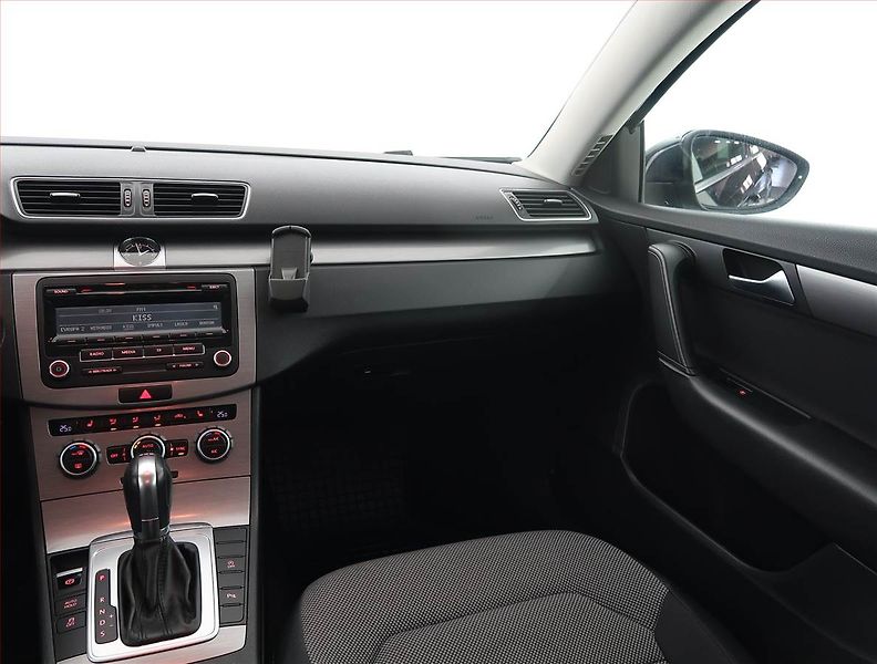 Volkswagen Passat (2014) Comfortline 2.0 TDI, Automat - fotka 8 z 20