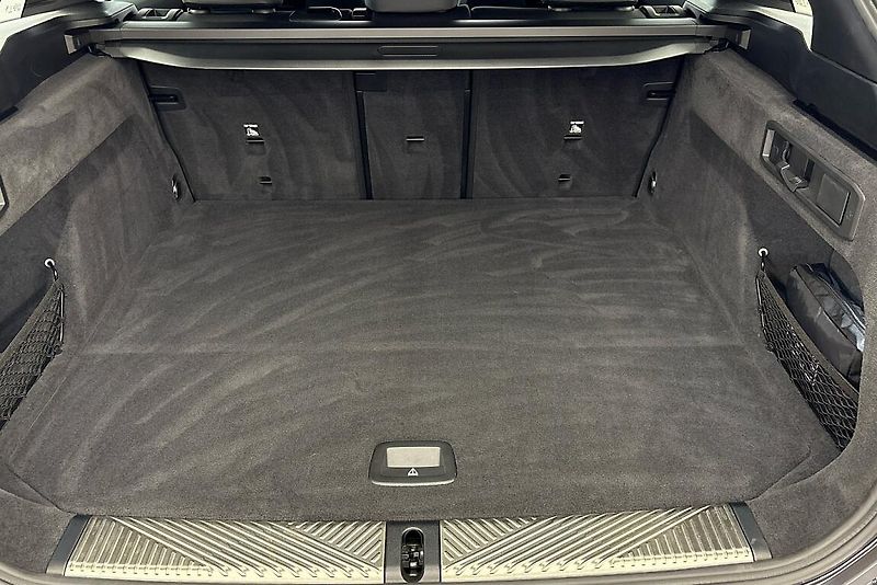 BMW Řada 5 540d xDrive Touring - fotka 5 z 22