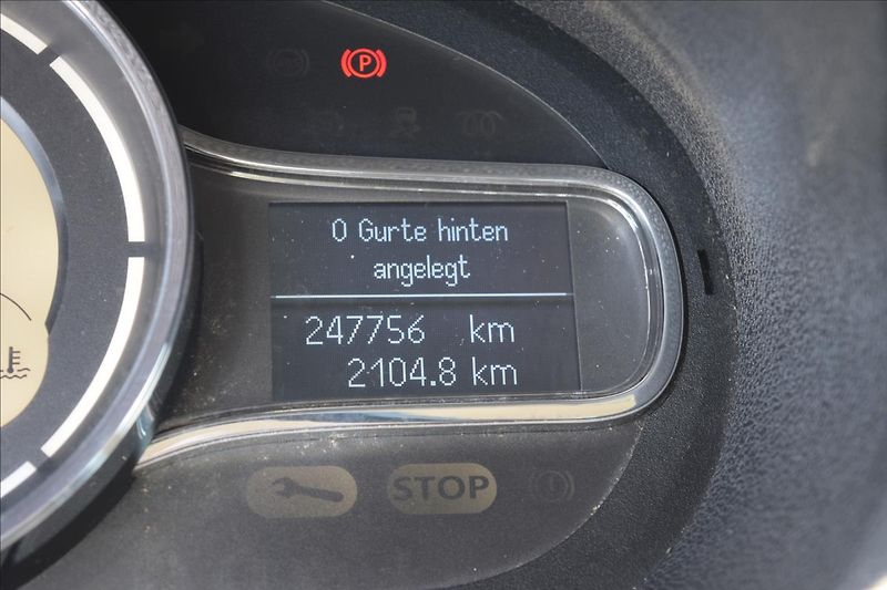 Renault Mégane 1,5 DCI 81KW PO SERVISE TAŽNÉ - fotka 41 z 47