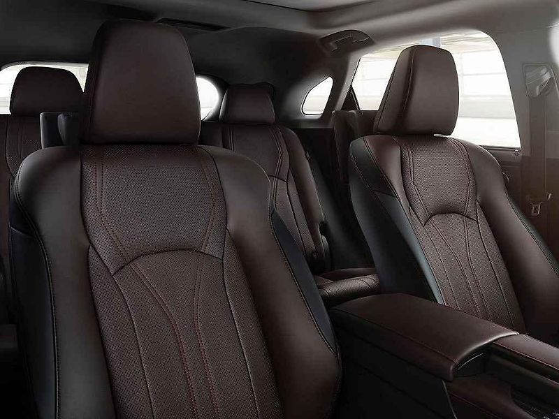 Lexus RX.