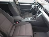 Volkswagen Passat (2015) Comfortline 2.0 TDI, Automat - náhled 9
