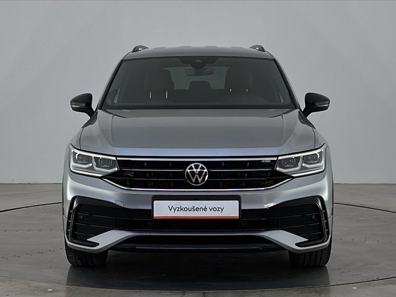 Volkswagen Tiguan R-Line 4MOT - fotka 4 z 30